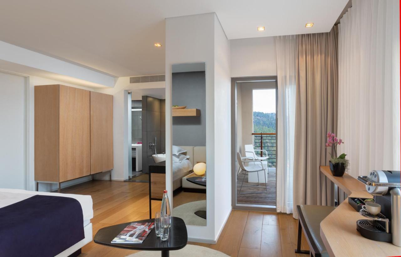 Cramim By Isrotel Exclusive Kiryat Anavim Zewnętrze zdjęcie A room at the hotel