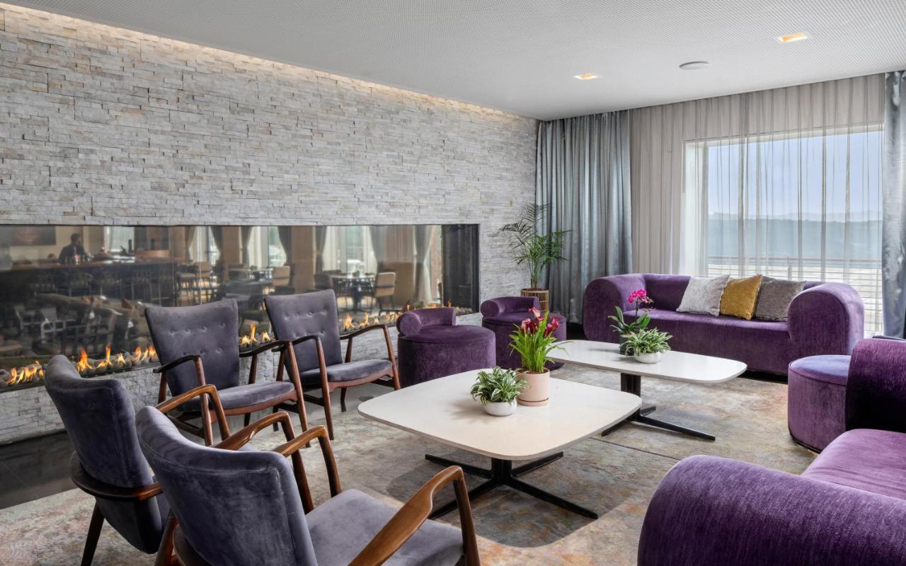 Cramim By Isrotel Exclusive Kiryat Anavim Zewnętrze zdjęcie The lobby of the hotel
