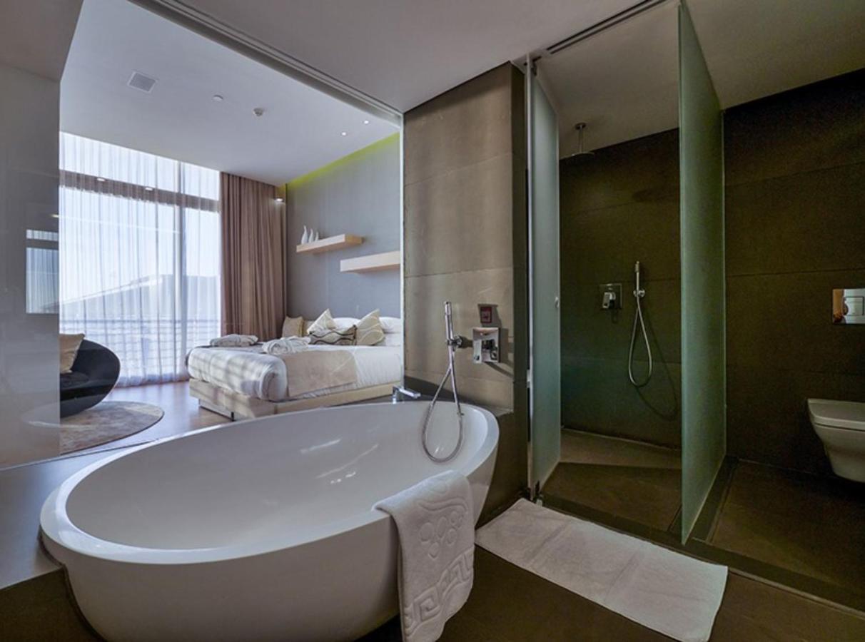 Cramim By Isrotel Exclusive Kiryat Anavim Zewnętrze zdjęcie A bathroom in a hotel