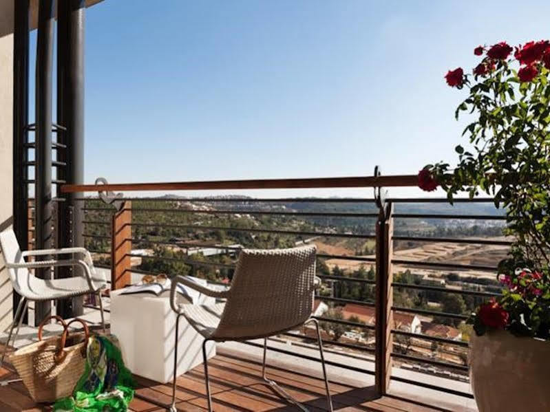 Cramim By Isrotel Exclusive Kiryat Anavim Zewnętrze zdjęcie A balcony
